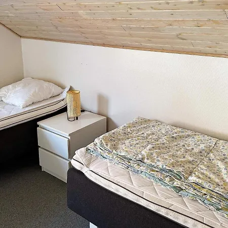 6 Person In R M Holiday home